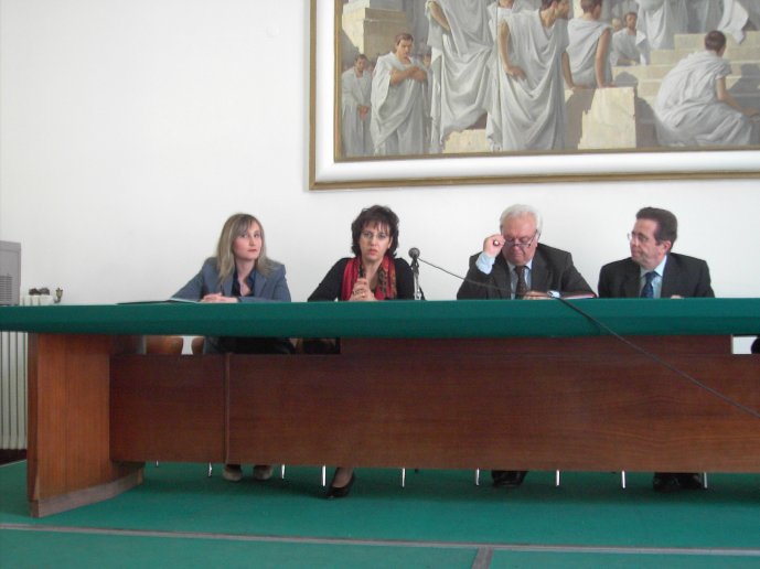 3 maggio 2007  - 
Corso-Convegno -  “Famiglia e Danno”
Tribunale di Salerno – Aula Parrilli          3 maggio 2007

